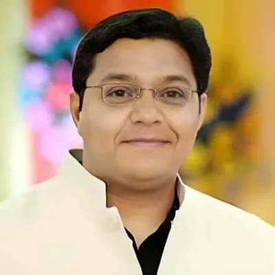 Dr. Amit Narayan