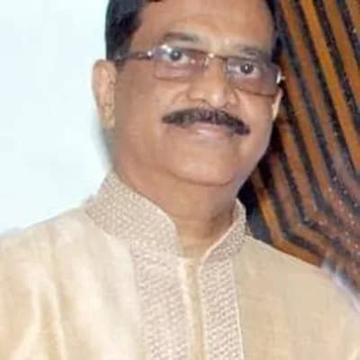 Dr. Adarsh Sundar