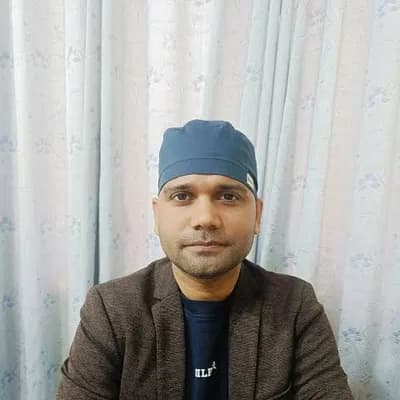 Dr. Naveen Kumar