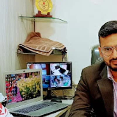 Dr. Siddhartha Bhowmik