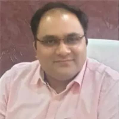 Dr. Rahul Ahluwalia (Brain Surgeon| Spine surgeon| Trauma surgeon in Raipur)