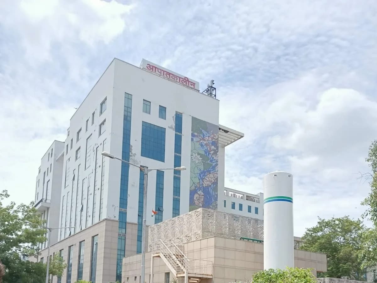 VMMC & Safdarjung Hospital image 1