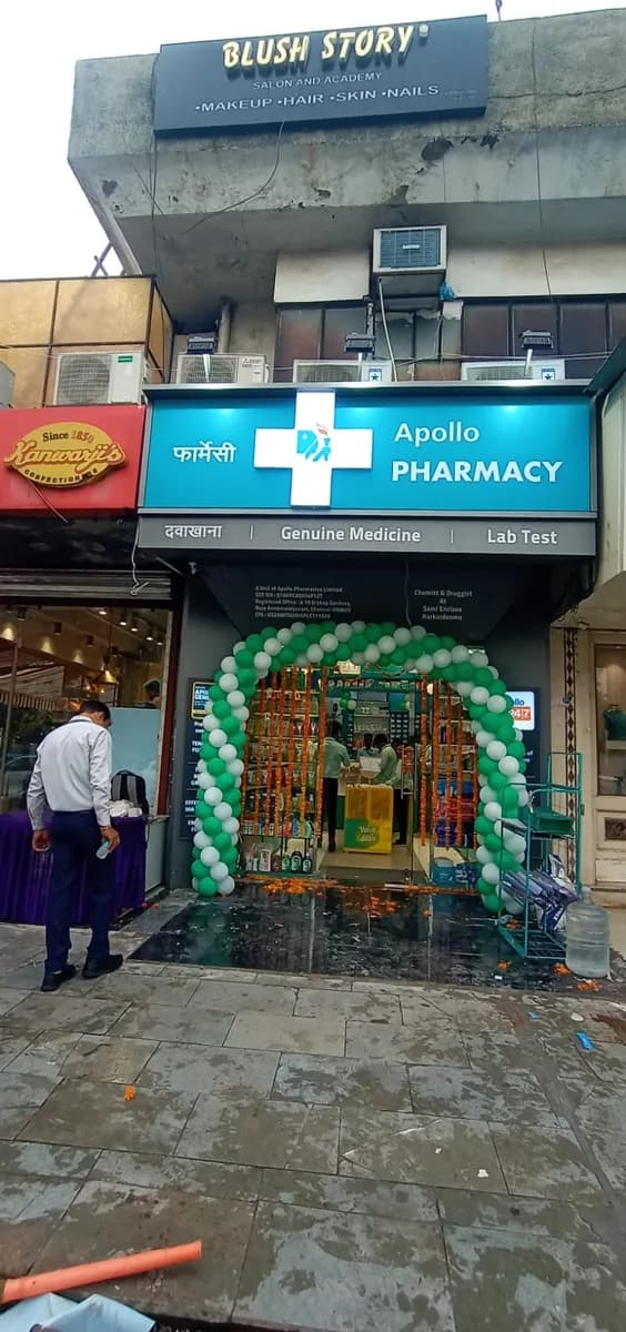 Apollo Pharmacy Karkardooma image 1