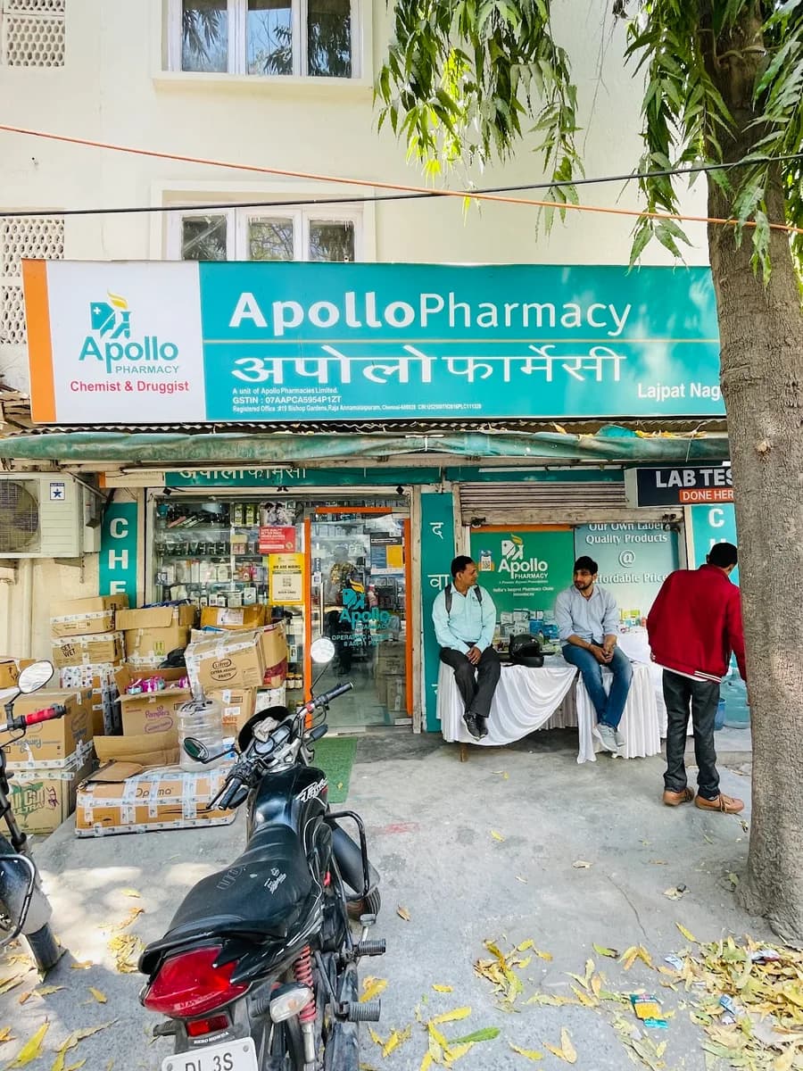 Apollo Pharmacy Lajpat Nagar image 1