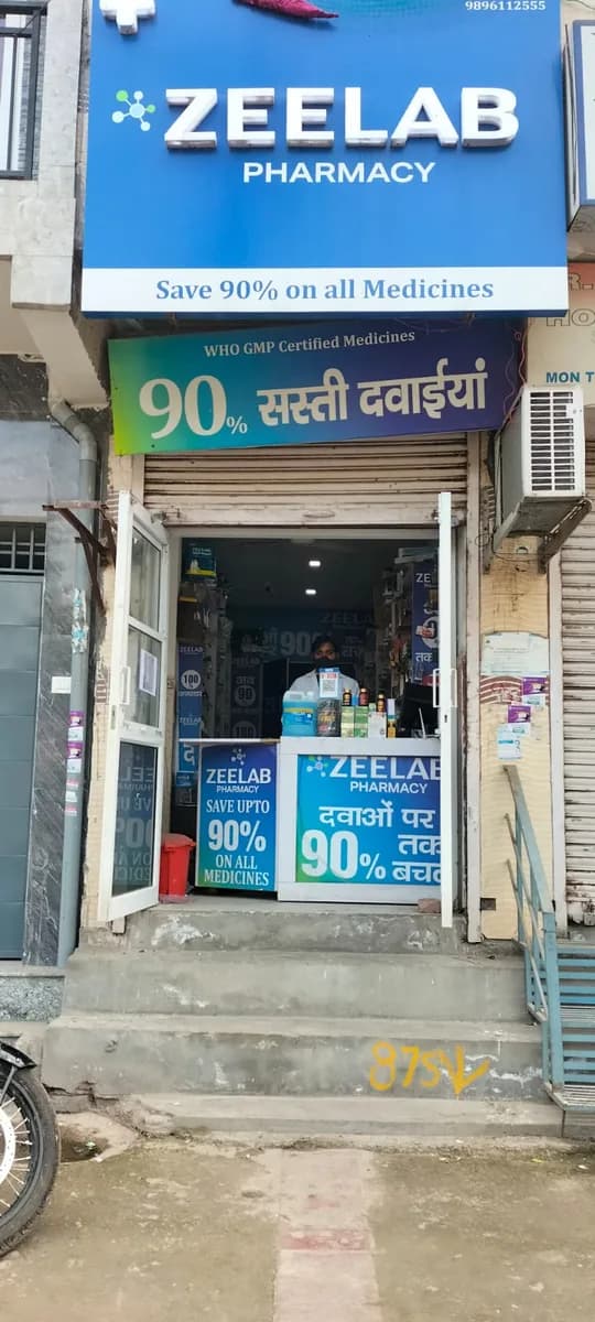 ZEELAB Pharmacy - Unchepar Colony, image 1