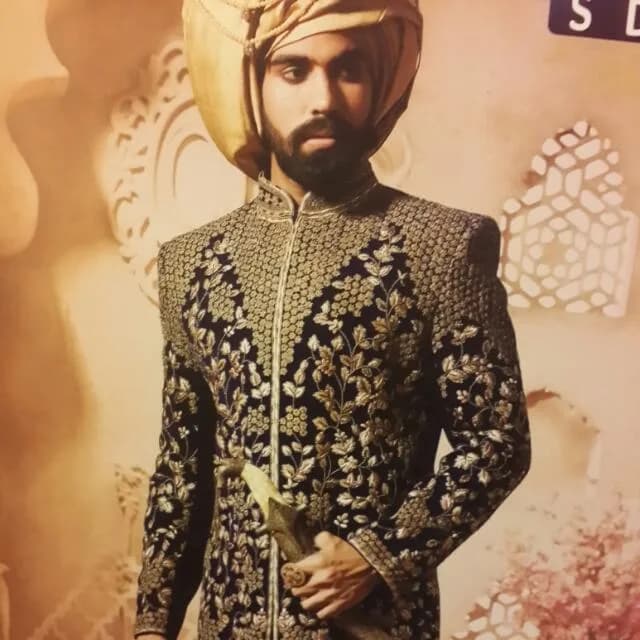 Tanveer Signatures image 1