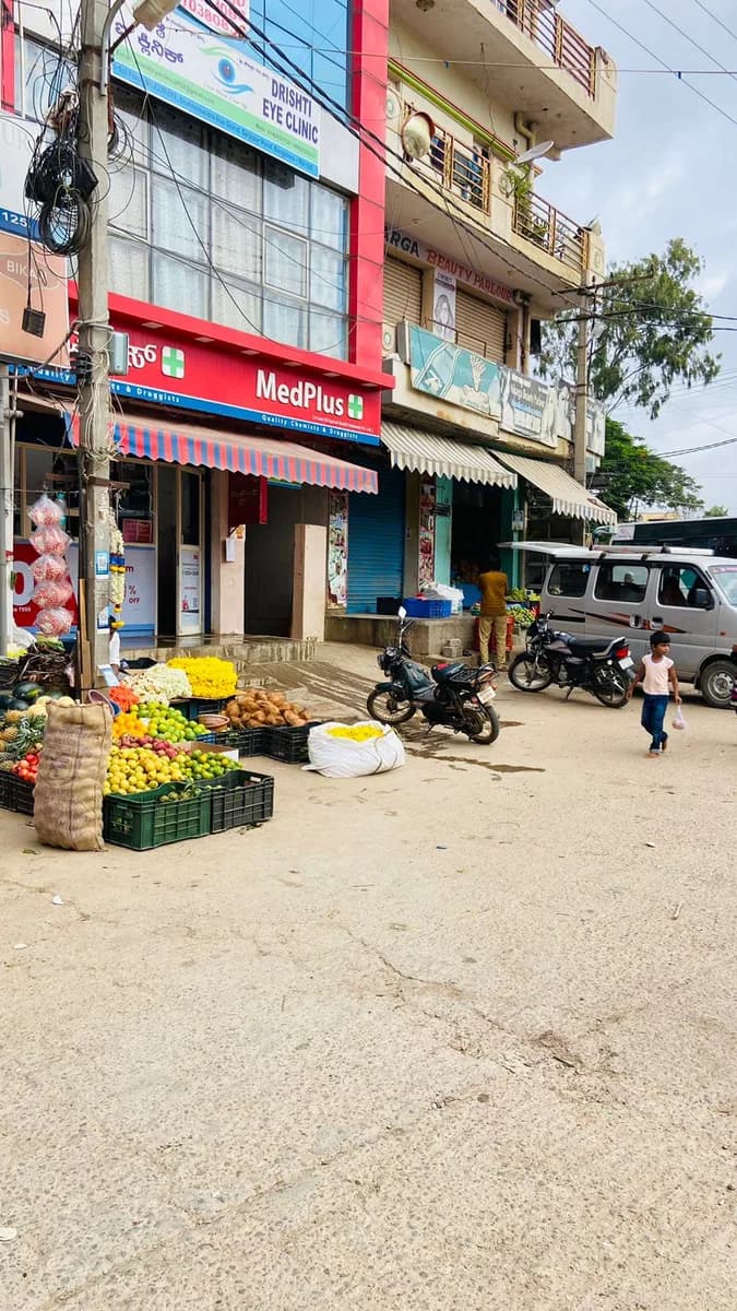 MedPlus Dommasandra Bus Stand