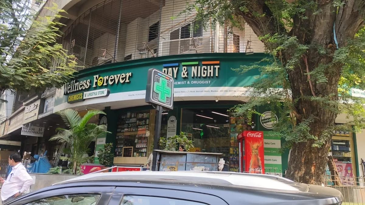 Wellness Forever Pharmacy - Babhai Naka, Borivali West