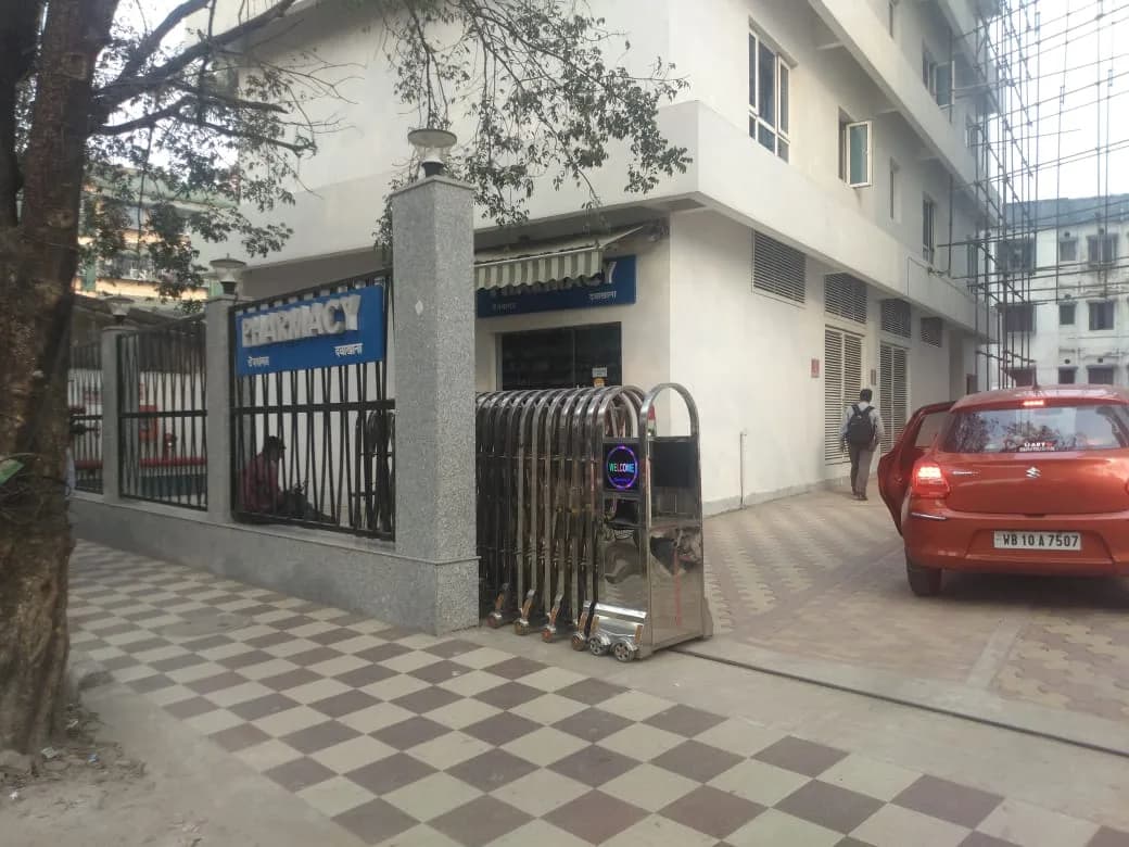 NARAYAN PHARMACY image 1