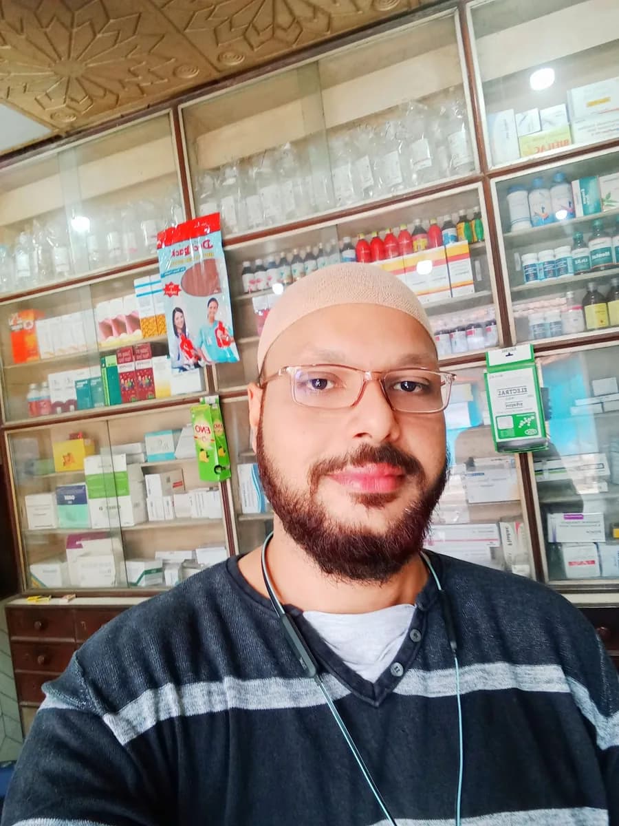 Mediwell Pharmacy image 1