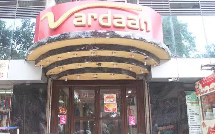 Vardaan Market image 1